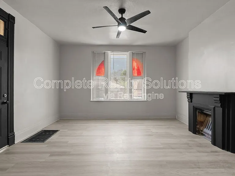 4038 California Ave — Photo 13