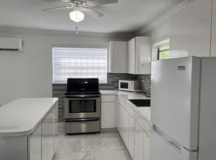 19520 SW 121st Ave, Miami, FL 33177