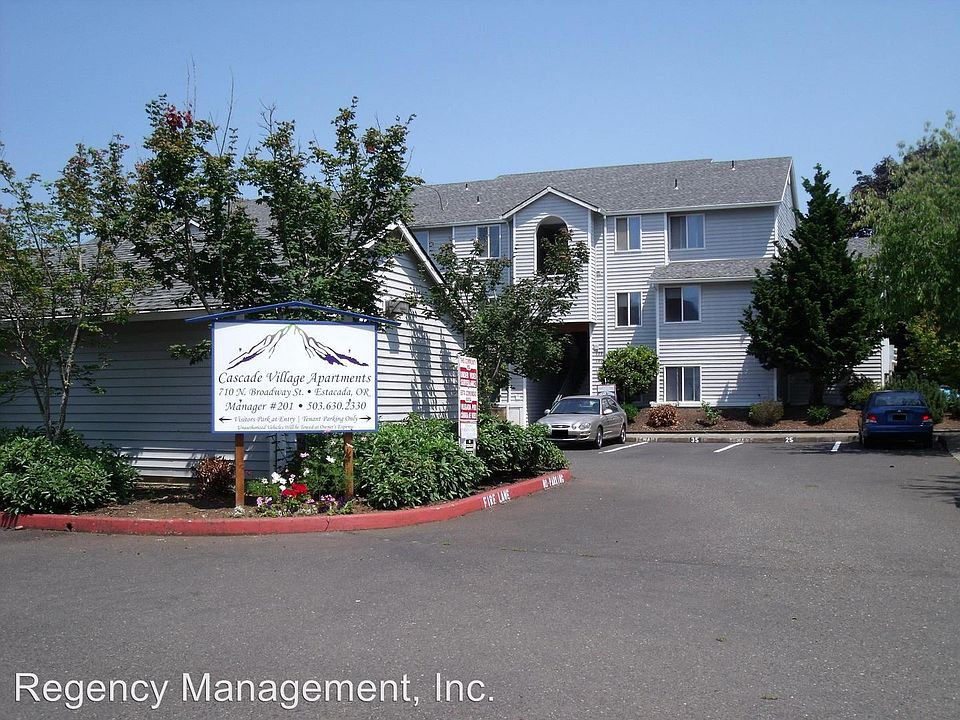2nd image of 710 N Broadway St APT 105