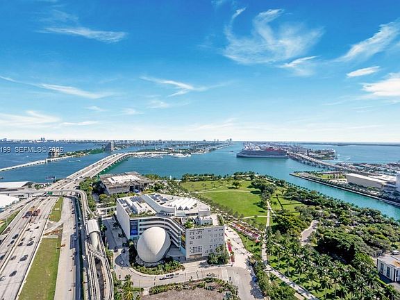 2nd image of 1100 Biscayne Blvd Unit 3104
