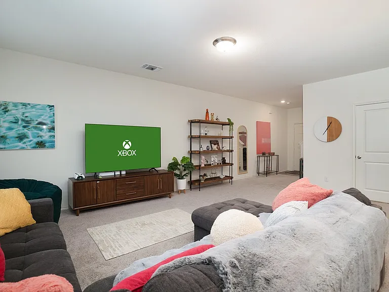 12626 Galatea — Photo 15