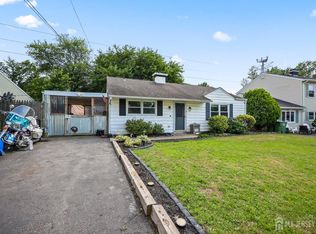 20 Dayton Rd, Edison, NJ 08817
