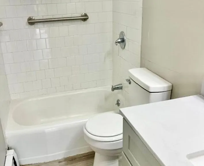 35 Gloucester Street — Photo 4