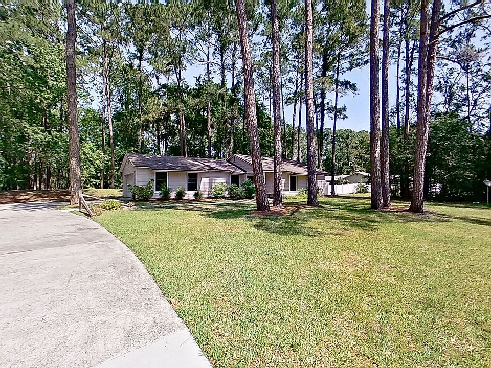 1st image of 2624 Pheasant Ct W