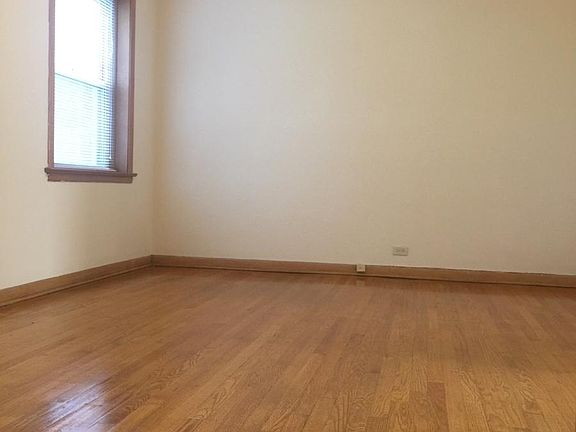 4th image of 4619 Davis St APT 1W