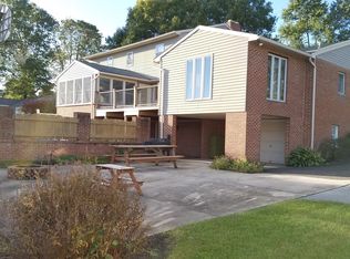 5943 Devonshire Heights Rd, Harrisburg, PA 17112