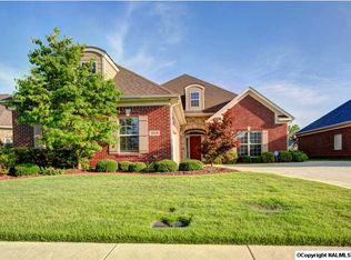 1108 Somerset Cir SE, Huntsville, AL 35803