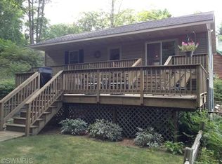 3328 N Piney Ridge Rd, Ludington, MI 49431