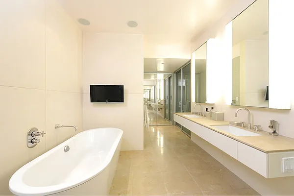 Sold by Stribling | media 22