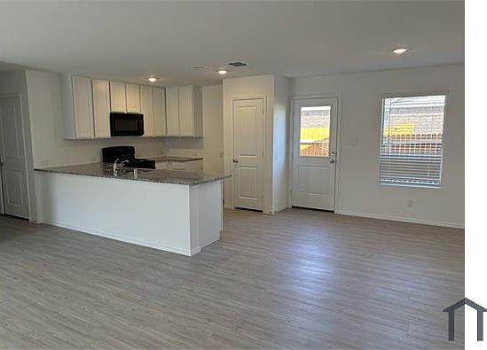 3rd image of 1964 Aves Glen Ln