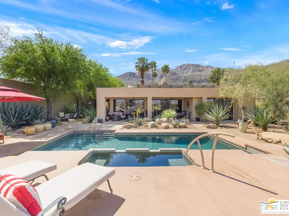 13 Vista Loma Dr, Rancho Mirage, CA 92270