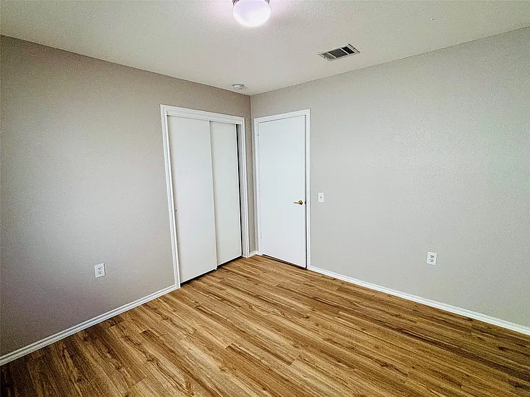 7424 Cayenne Ln — Photo 15