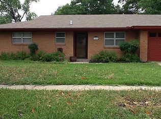 1225 Hillcrest St, Denton, TX 76201