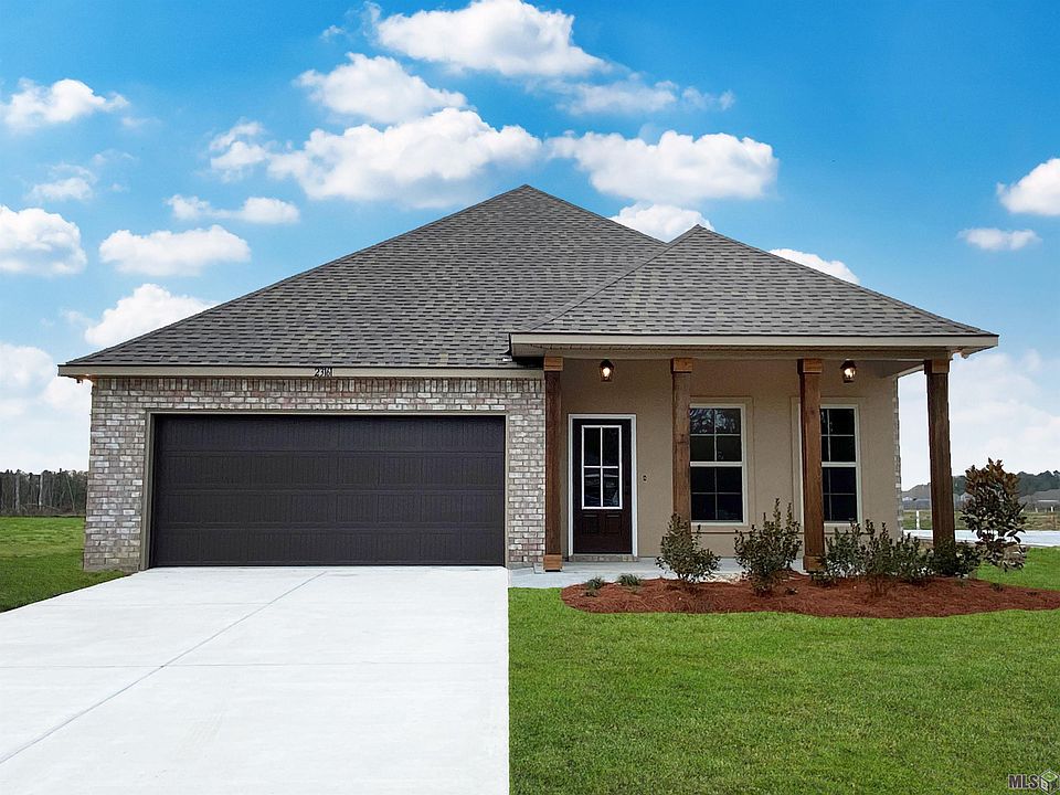 1st image of 23161 Wilton Dr