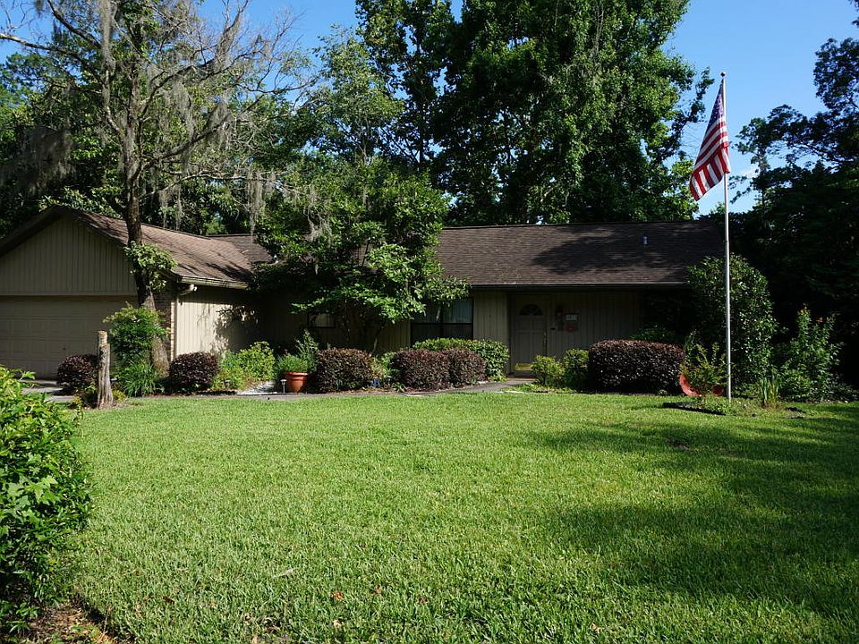 1st image of 5913 NW 36th Pl