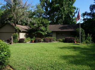 5913 NW 36th Pl, Gainesville, FL 32606