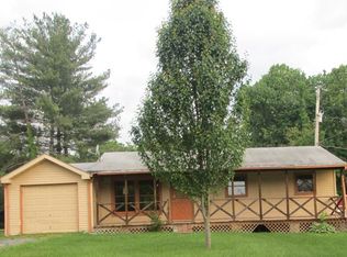 7711 Hall Rdg, Ashland, KY 41102