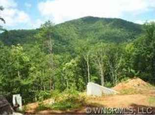 201 Garland Mountain Rd, Canton, NC 28716