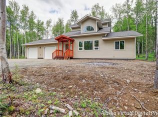 2885 Castle Dr, Houston, AK 99623