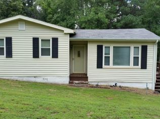 1035 E Sears Rd, Pegram, TN 37143