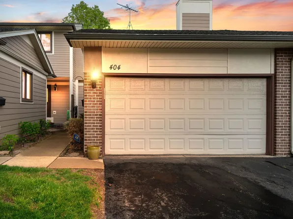 404 Bluebird Ln, Deerfield, IL 60015