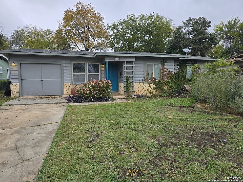 1st image of 311 BASSWOOD DR