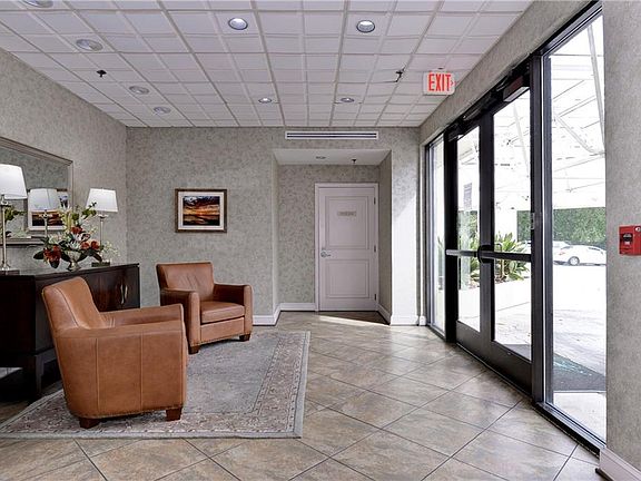 4th image of 7501 River Rd APT 9B