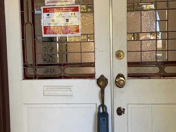 2nd image of 7011 Farralone Ave