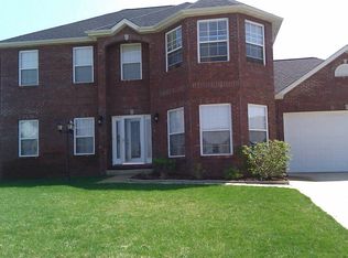 112 Chamberlain Dr, Edwardsville, IL 62025