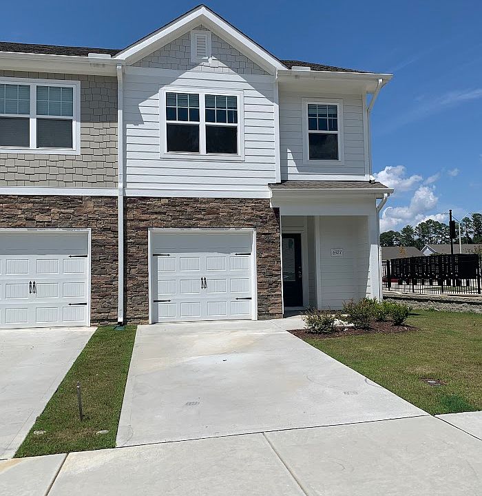 1st image of 6927 Eddy Point Ln #1