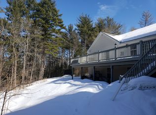 33 Evergreen Dr, Hampden, ME 04444