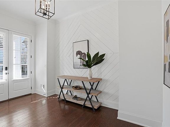 4th image of 1010 Crossvine Rd