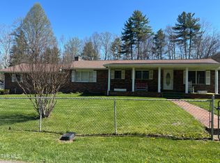 1867 Gentry Creek Rd, Laurel Bloomery, TN 37680
