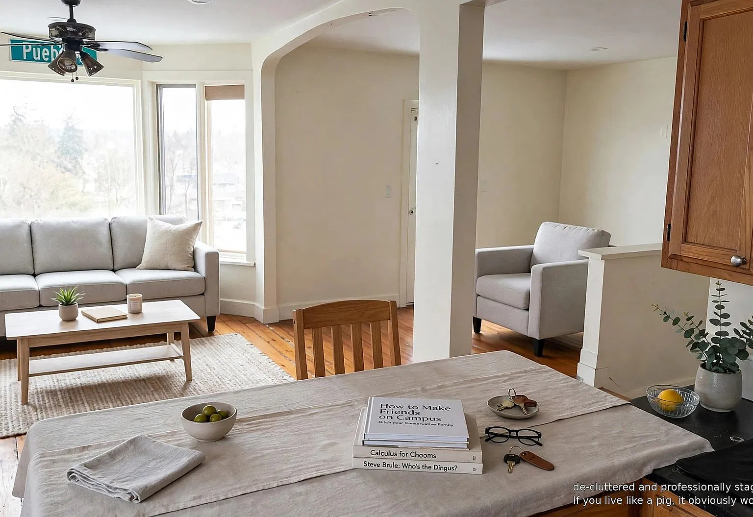 Uniquely Gorgeous Apt, Perfect Location for NEU Students, Laundry in Unit. Reno! YT Video Tour Be... — Photo 1