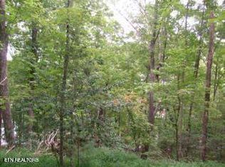 9304 Hondo Dr, Crossville, TN 38572