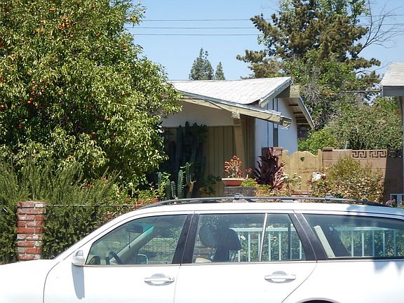 3rd image of 22939 Sherman Way