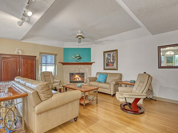 5th image of 308 Lindsey Ct