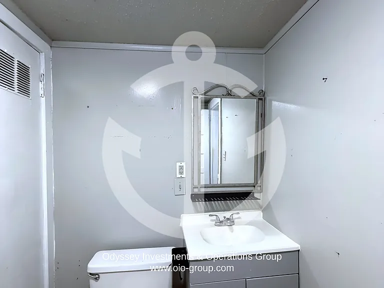 501 W Harrison Ave — Photo 13