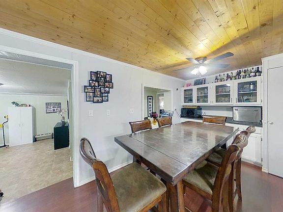 5th image of 404 6th Ave NW #111