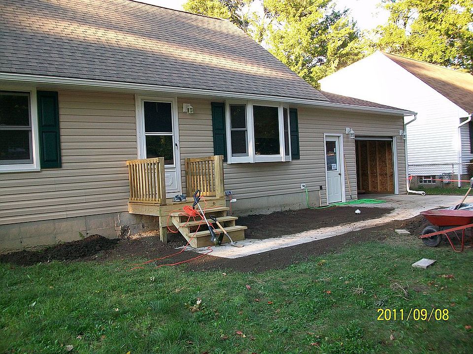 1st image of 3868 Cornell St
