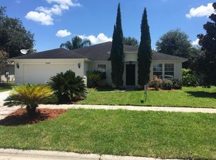 1489 Summit Oaks Dr W, Jacksonville, FL 32221