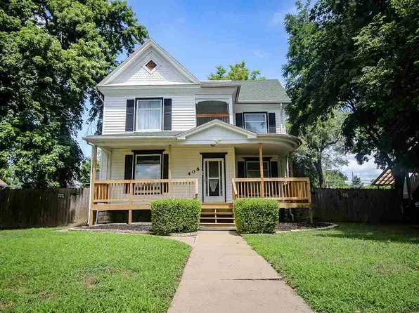408 W 8th St, Junction City, KS 66441