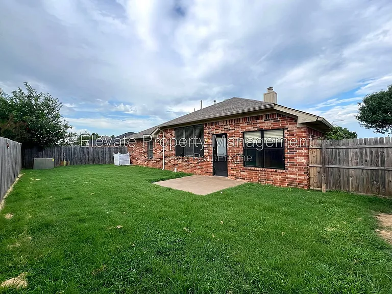 16405 Otter Dr — Photo 25