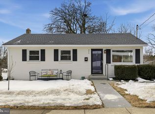 311 S Buckmarsh St, Berryville, VA 22611