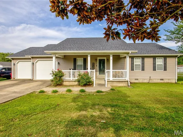 355 Margaret St, East Prairie, MO 63845