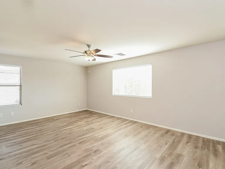 7244 W Williams St — Photo 11