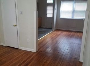 2537 Hobson St, Philadelphia, PA 19142