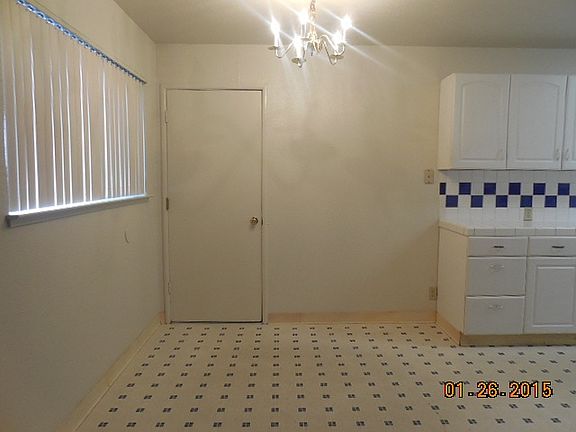 5th image of 229 Alturas Ave