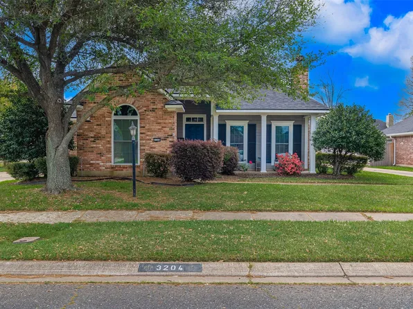 3204 Hanover Ct, Bossier City, LA 71111