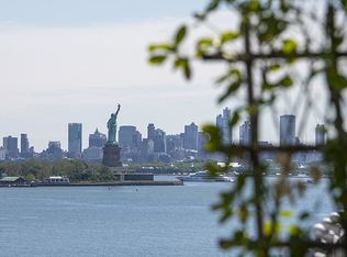 101 Shearwater Ct E APT 62, Jersey City, NJ